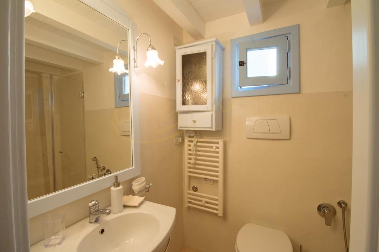 Апартаменты Td Casa Reina In The Historic Center With Terrace Полиньяно-а-Маре Экстерьер фото